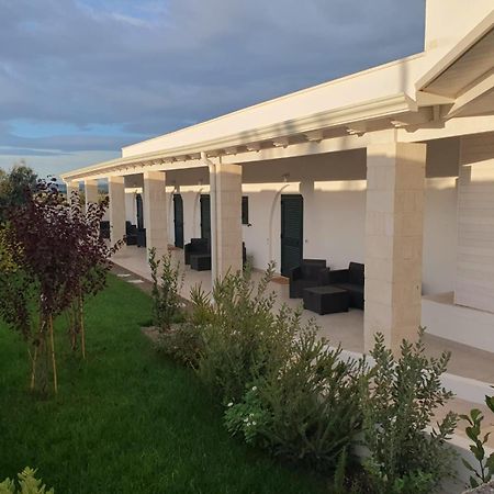 Masseria Strada Agriturismo จิโนซา ภายนอก รูปภาพ