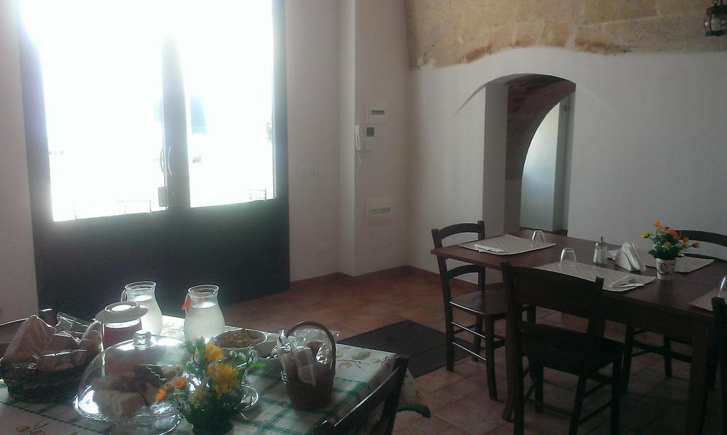 Masseria Strada Agriturismo จิโนซา ภายนอก รูปภาพ