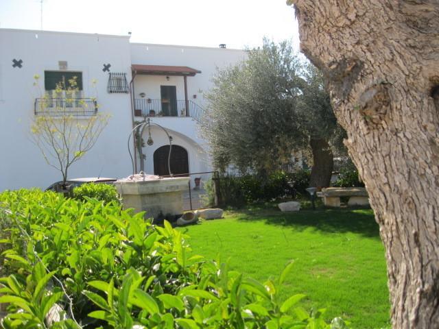 Masseria Strada Agriturismo จิโนซา ภายนอก รูปภาพ